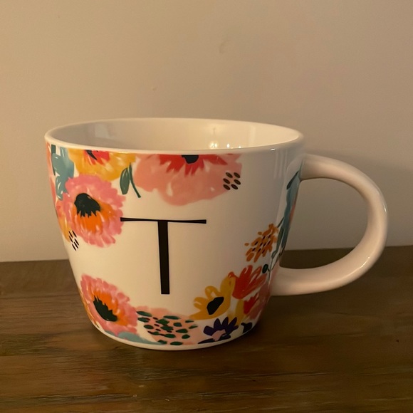 Opalhouse Other - Opalhouse floral ‘T’ initial mug